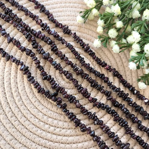 سنگ شکسته(راف) گارنت